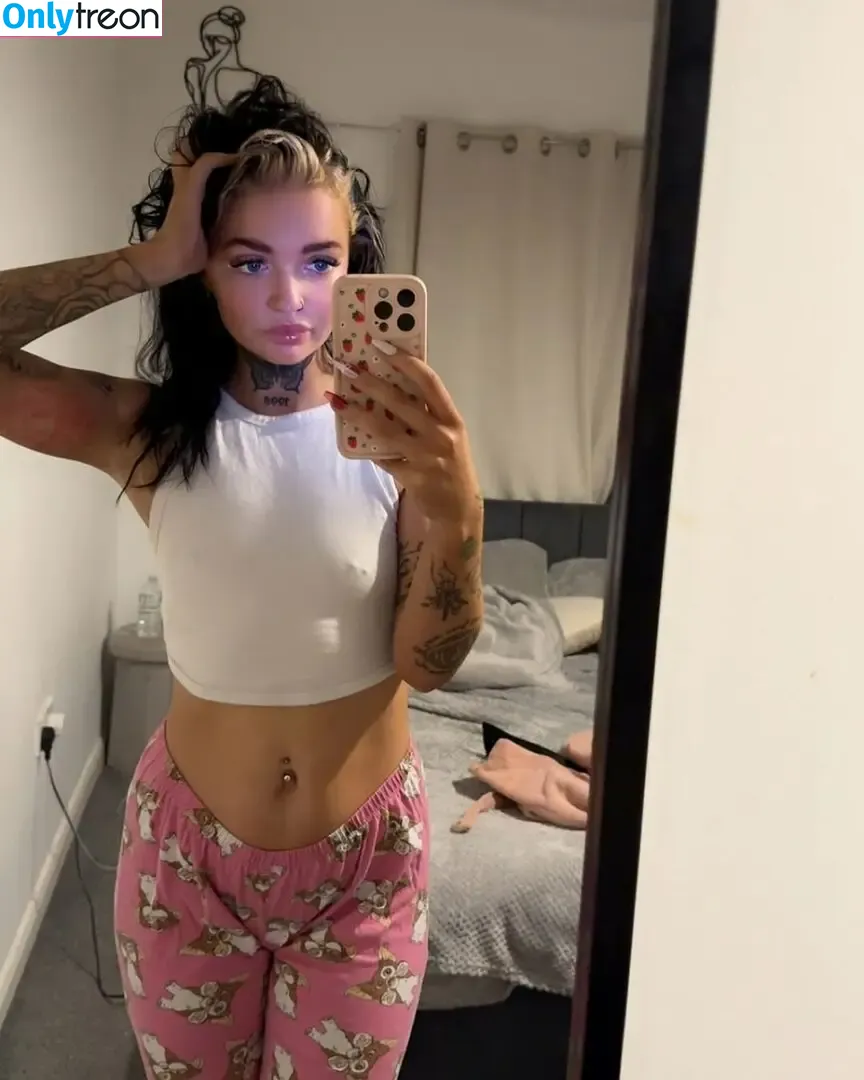 Chan.morleyx | Chantelle nude photo #0032 (chan.morleyx)