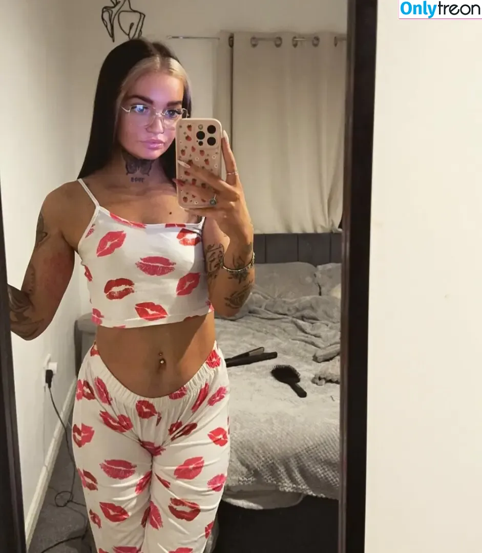 Chan.morleyx | Chantelle nude photo #0034 (chan.morleyx)