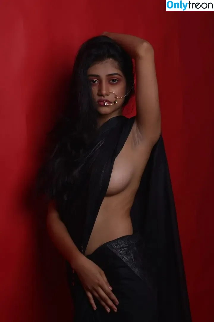 Chandrika Passionica nude photo #0061 (Chandrika Desai)