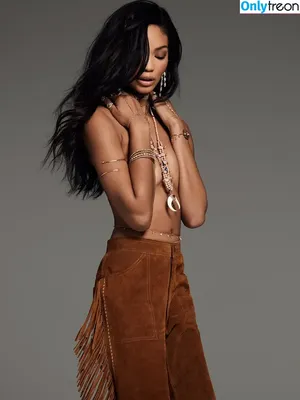 Chanel Iman / chaneliman nude photo #0041