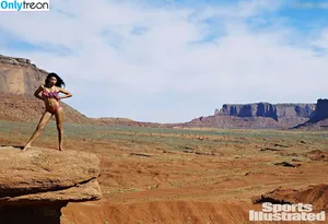 Chanel Iman / chaneliman nude photo #0108