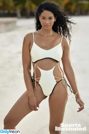 Chanel Iman / chaneliman nude photo #0159