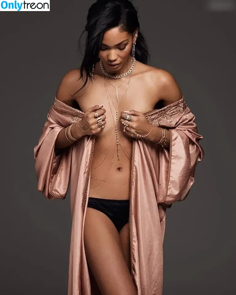 Chanel Iman nude photo #0036 (chaneliman)