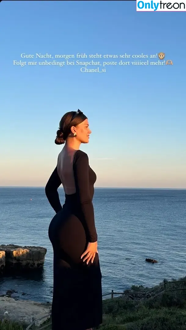 Chanel Silberberg голая photo #0031 (chanelsilberberg)