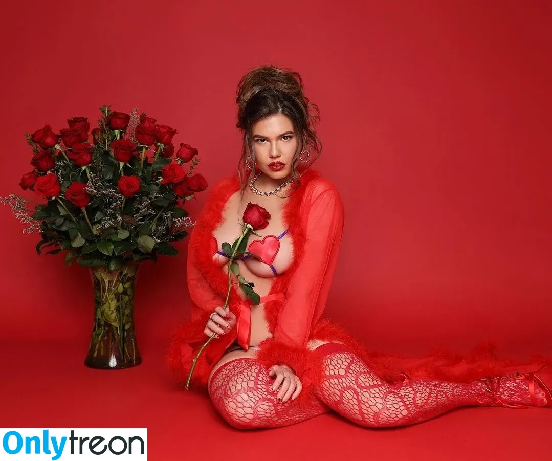 Chanel West Coast nude photo #0151 (chanelwestcoast)