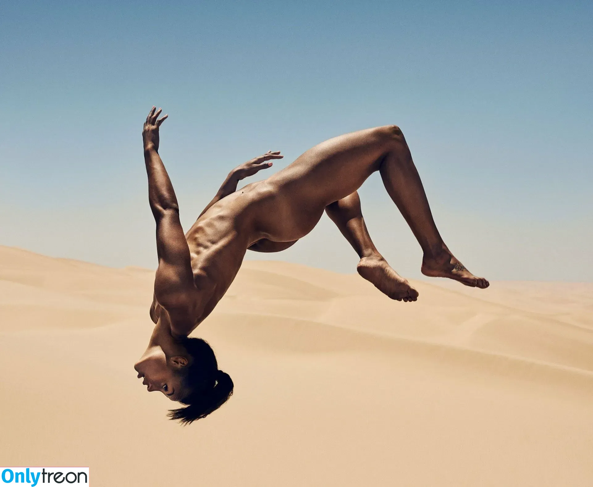 Chantae McMillan голая photo #0002 (chan_taemac)