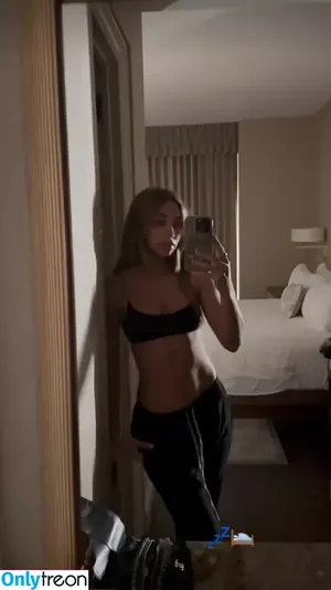 Chantel Jeffries / Ceejay the DJ / ChantelJeffries nude photo #1721