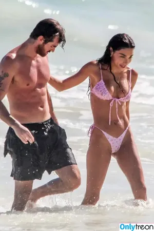 Chantel Jeffries / Ceejay the DJ / ChantelJeffries nude photo #1783