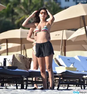 Chantel Jeffries / Ceejay the DJ / ChantelJeffries nude photo #1980