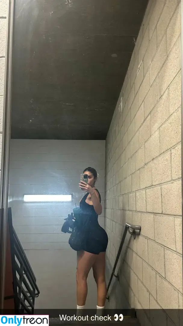 Chantel Jeffries nude photo #1730 (Ceejay the DJ / ChantelJeffries)