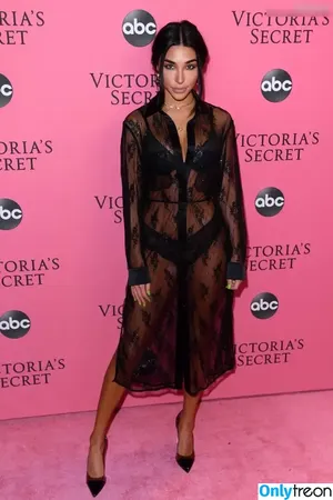 Chantel Jeffries / Ceejay the DJ / ChantelJeffries nude photo #2027