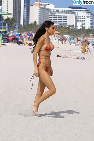 Chantel Jeffries / Ceejay the DJ / ChantelJeffries nude photo #2101