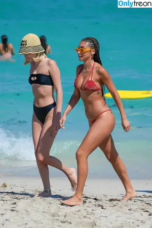 Chantel Jeffries / Ceejay the DJ / ChantelJeffries фото голая #2212
