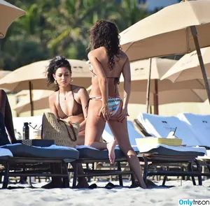 Chantel Jeffries / Ceejay the DJ / ChantelJeffries фото голая #2214