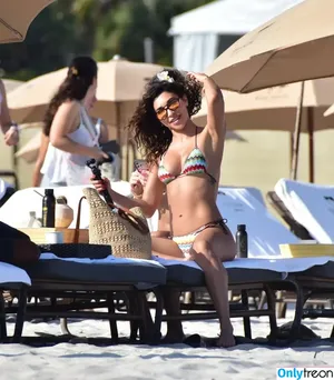 Chantel Jeffries / Ceejay the DJ / ChantelJeffries фото голая #2216