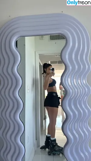 Chantel Jeffries / Ceejay the DJ / ChantelJeffries фото голая #2322
