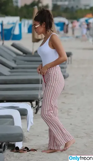 Chantel Jeffries / Ceejay the DJ / ChantelJeffries фото голая #2401