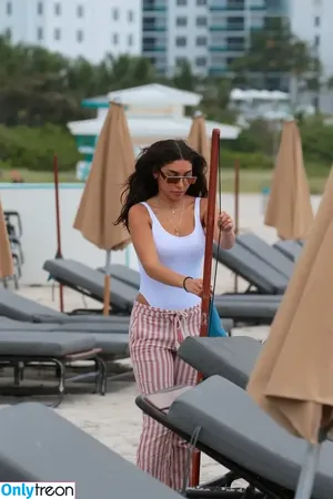 Chantel Jeffries / Ceejay the DJ / ChantelJeffries фото голая #2402