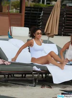 Chantel Jeffries / Ceejay the DJ / ChantelJeffries фото голая #2404