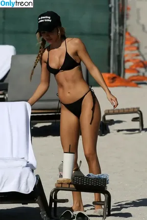 Chantel Jeffries / Ceejay the DJ / ChantelJeffries фото голая #2765