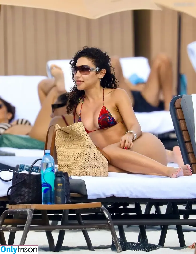 Chantel Jeffries nude photo #2063 (Ceejay the DJ / ChantelJeffries)