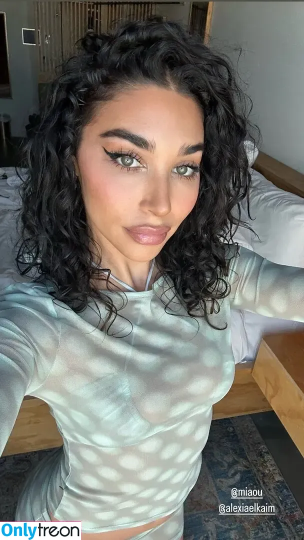 Chantel Jeffries голая photo #2261 (Ceejay the DJ / ChantelJeffries)