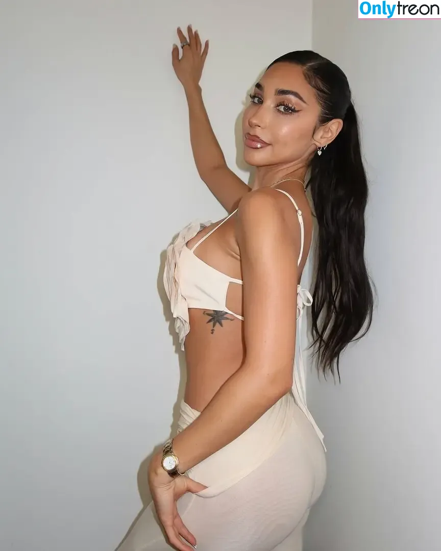 Chantel Jeffries nude photo #2292 (Ceejay the DJ / ChantelJeffries)