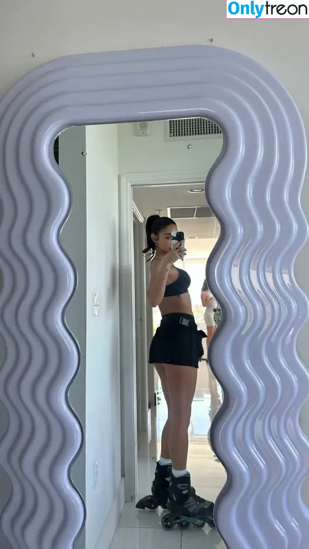 Chantel Jeffries nude photo #2322 (Ceejay the DJ / ChantelJeffries)