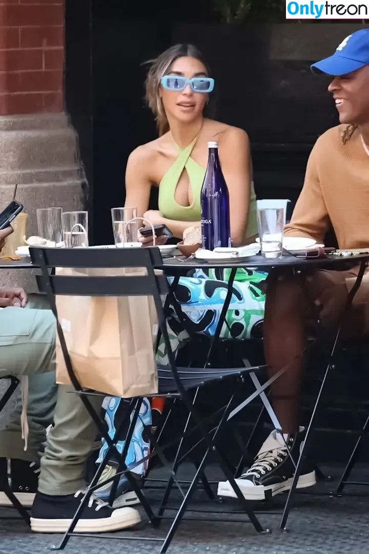 Chantel Jeffries nude photo #2361 (Ceejay the DJ / ChantelJeffries)