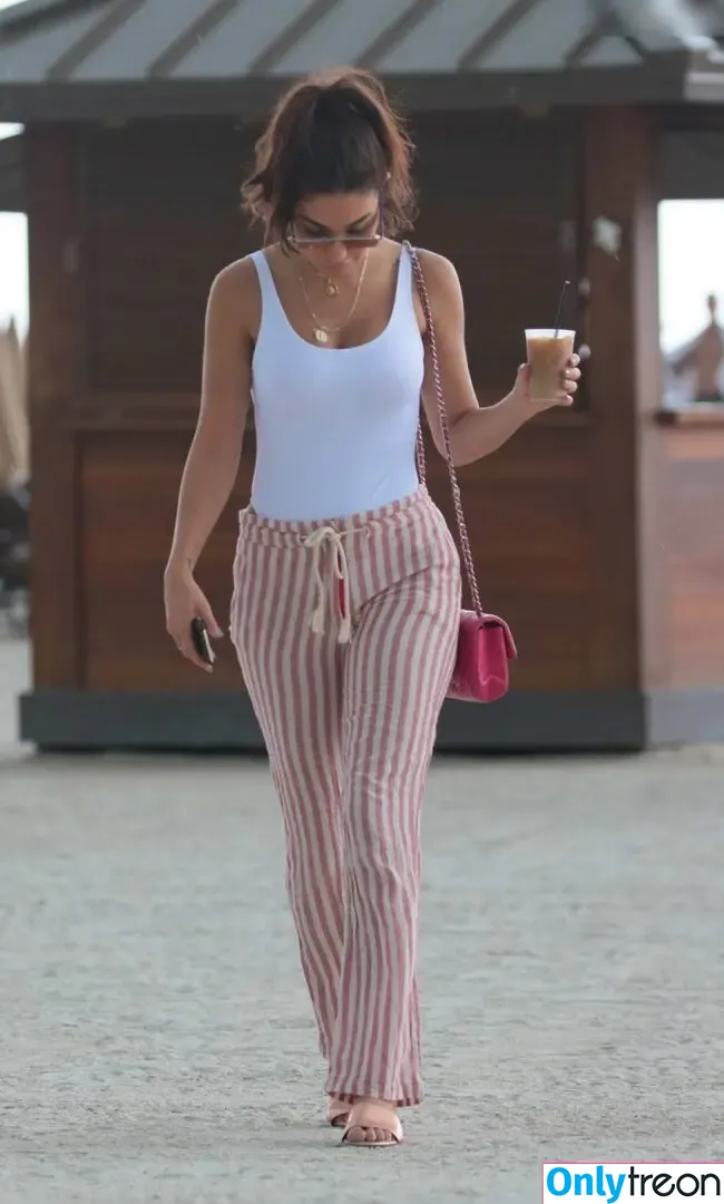 Chantel Jeffries голая photo #2406 (Ceejay the DJ / ChantelJeffries)