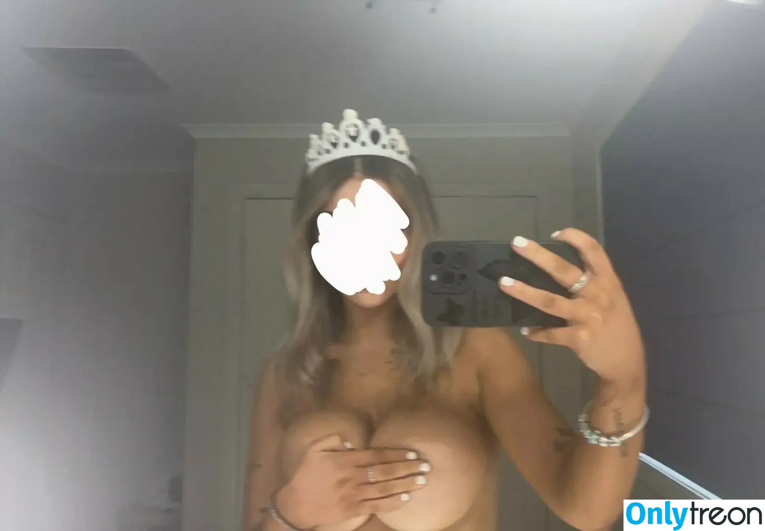 Chantelle Auld nude photo #0007 (chantelleauld / chantellejauld)