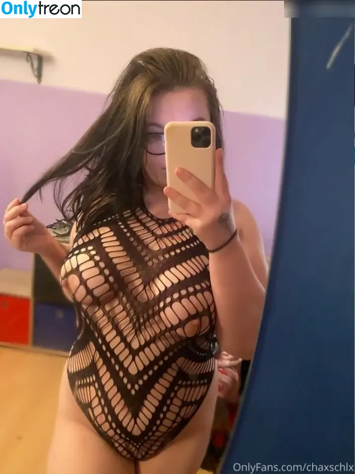 Chantischx nude photo #0016 (chantischl1708 / chaxschlx)