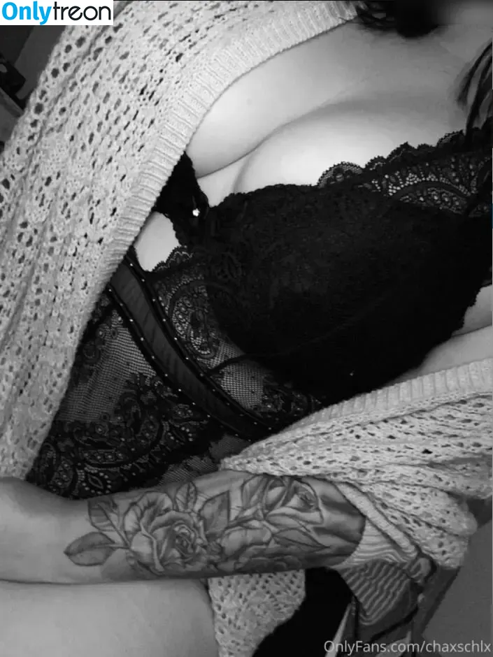 Chantischx nude photo #0053 (chantischl1708 / chaxschlx)