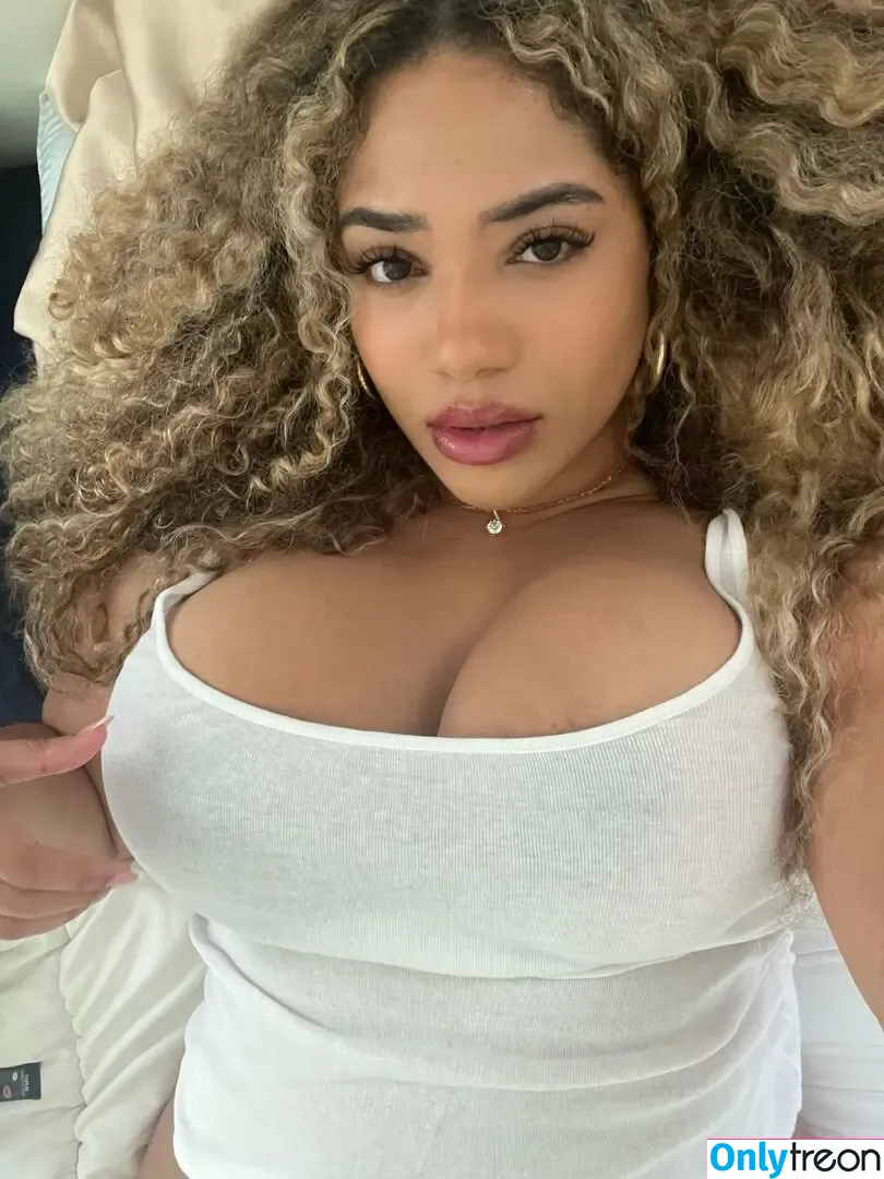 Chaoticwithak nude photo #0004 (Chaoticwithak)