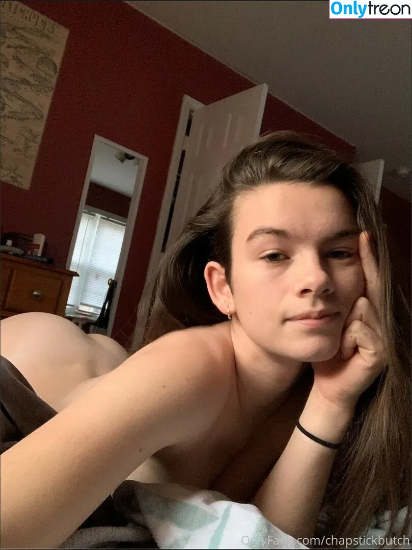 chapstickbxtch nude photo #0001 (chapstick / chapstickbutch)