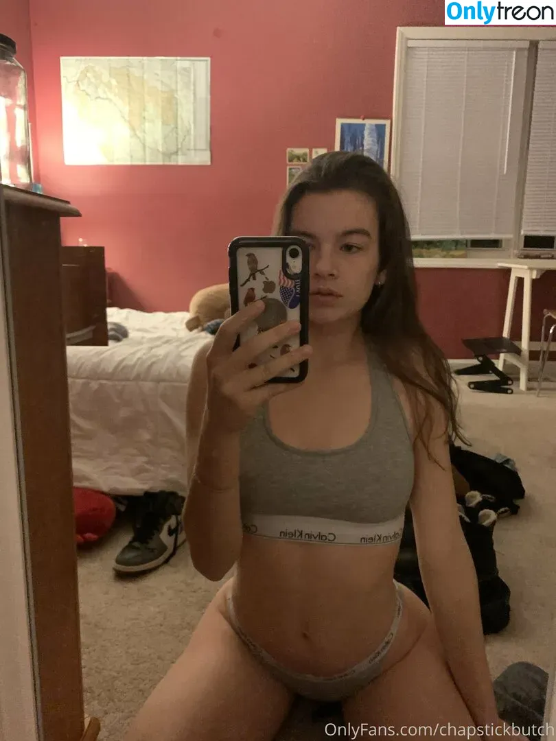 chapstickbxtch nude photo #0016 (chapstick / chapstickbutch)