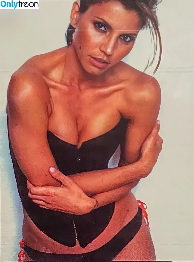 Charisma Carpenter голая photo #0061 (charismacarpenter)