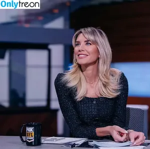 Charissa Thompson nude