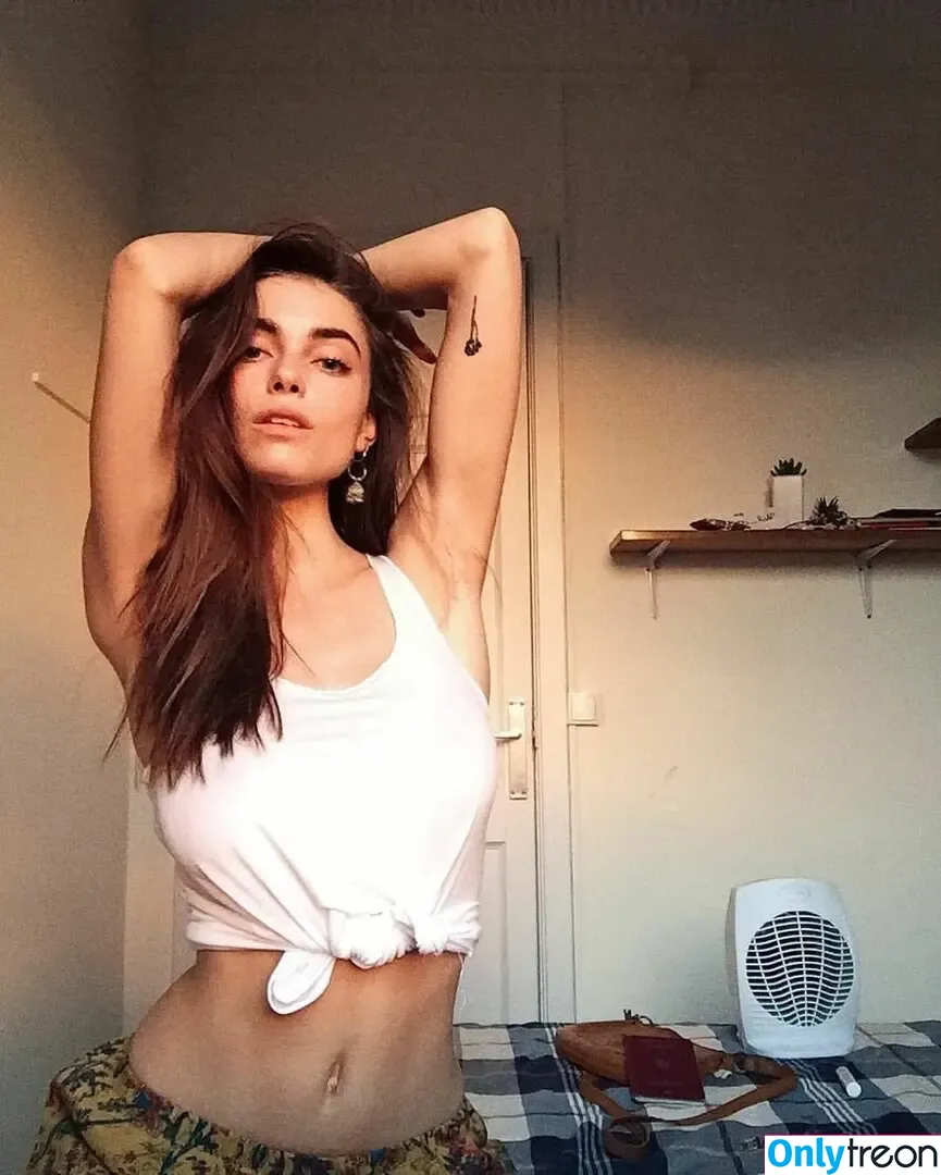 Charleen Weiss nude photo #0310 (charleenweiss)