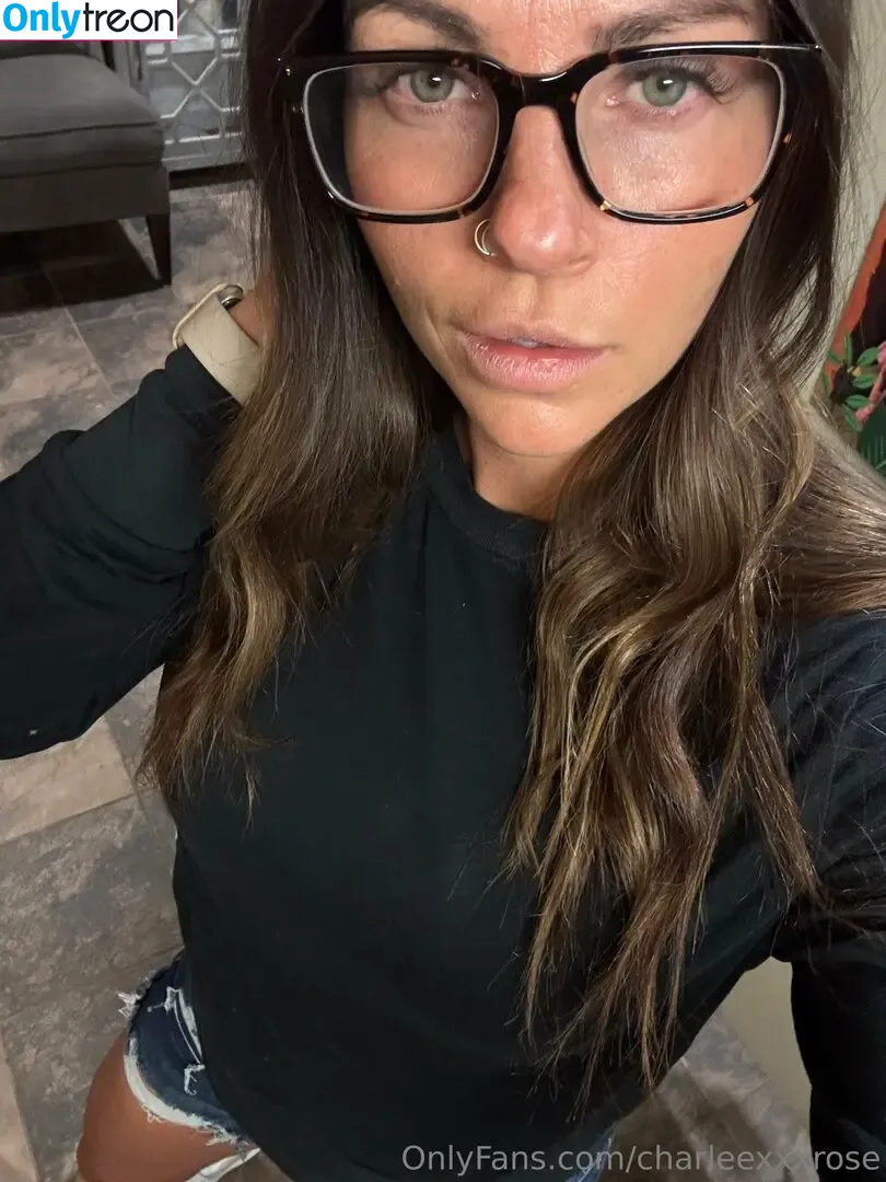 charleexxxrose nude photo #0363 (piercedpussy_char)