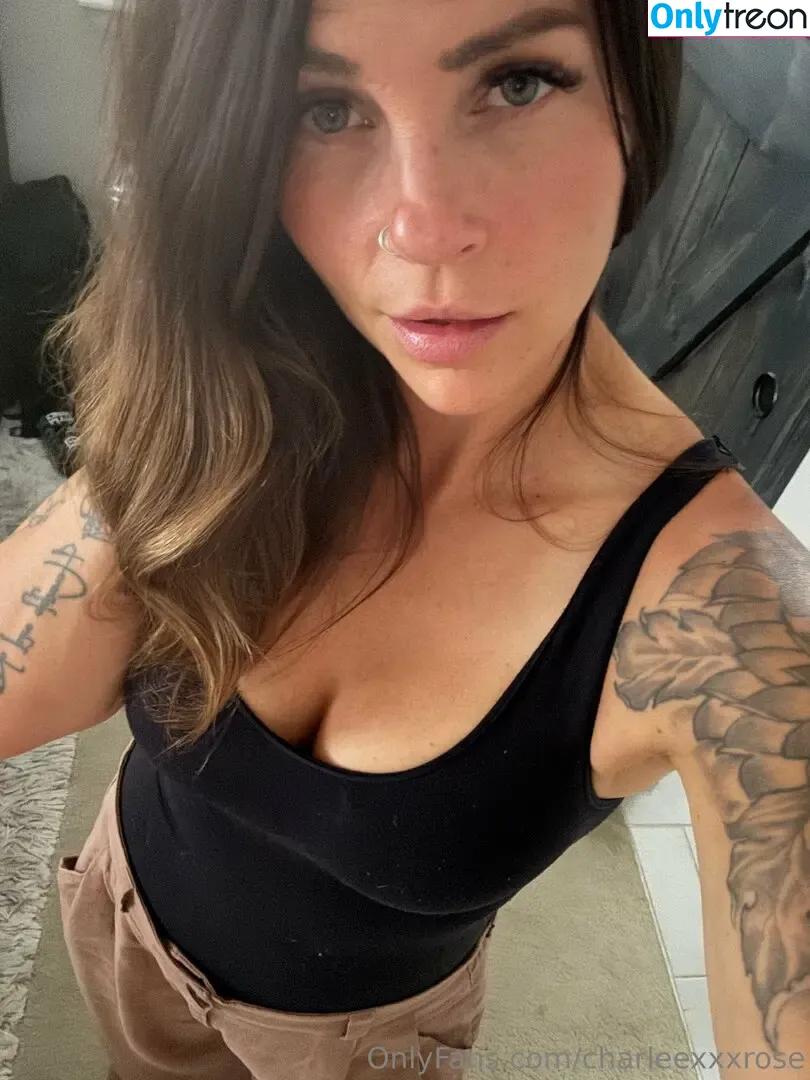 charleexxxrose nude photo #0366 (piercedpussy_char)