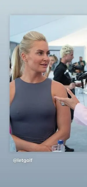 Charley Hull / charley.hull фото голая #0030