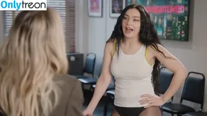 Charli XCX / charli_xcx / charlignarly фото голая #2464