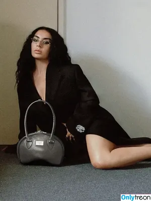Charli XCX / charli_xcx / charlignarly фото голая #2476