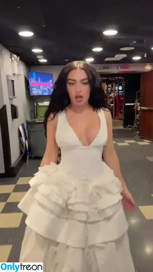 Charli XCX / charli_xcx / charlignarly фото голая #2489