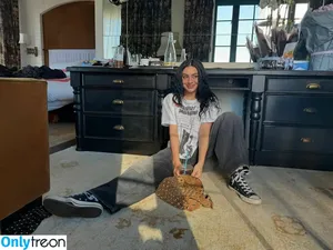 Charli XCX / charli_xcx / charlignarly фото голая #2490