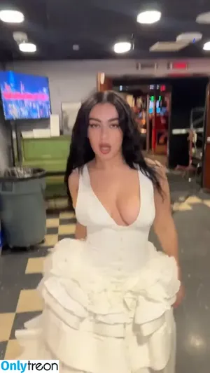 Charli XCX / charli_xcx / charlignarly фото голая #2497