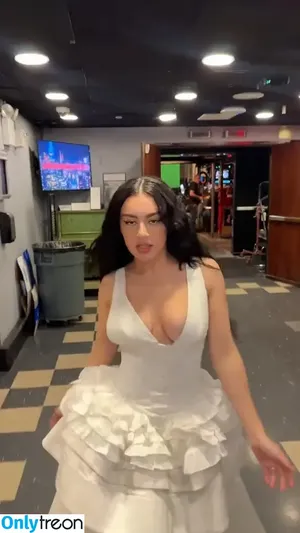 Charli XCX / charli_xcx / charlignarly фото голая #2499