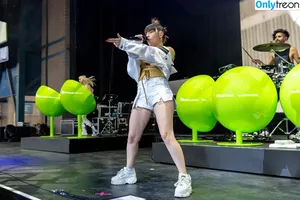 Charli XCX / charli_xcx / charlignarly фото голая #2591