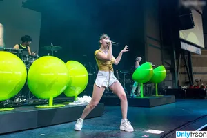 Charli XCX / charli_xcx / charlignarly фото голая #2593
